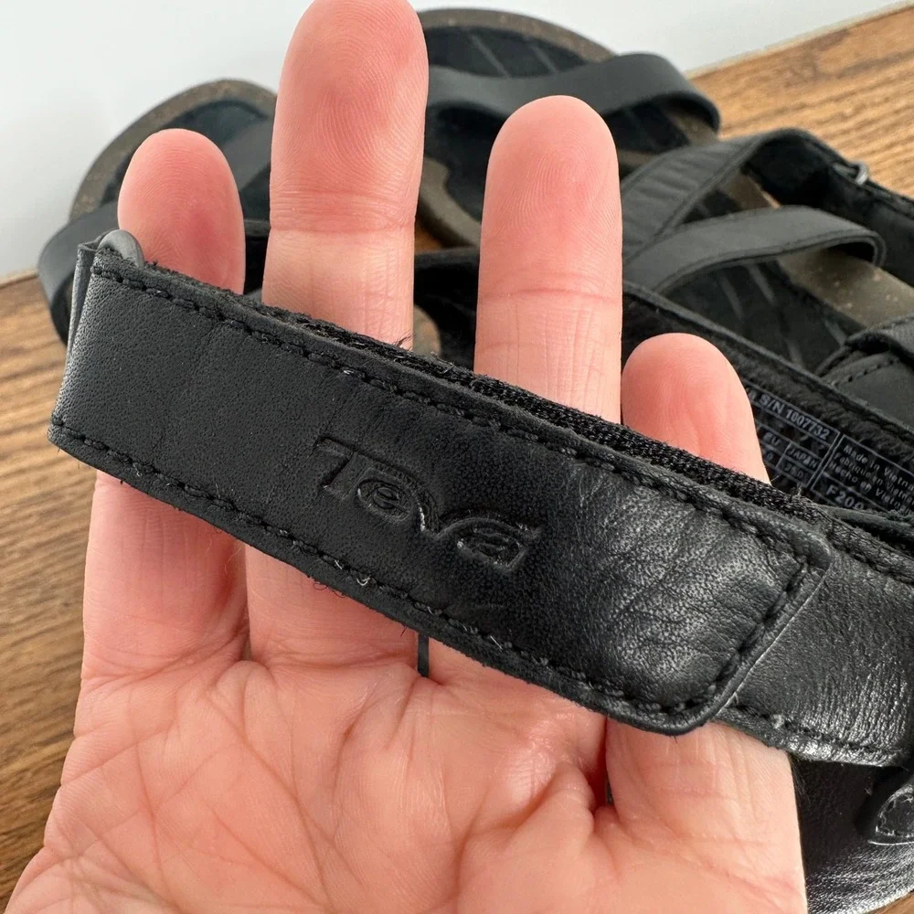 Teva zirra wedge